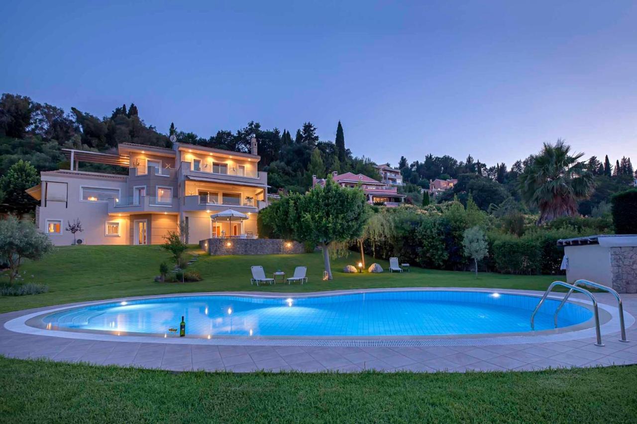 Marina View Luxury Home Gouviá Eksteriør bilde